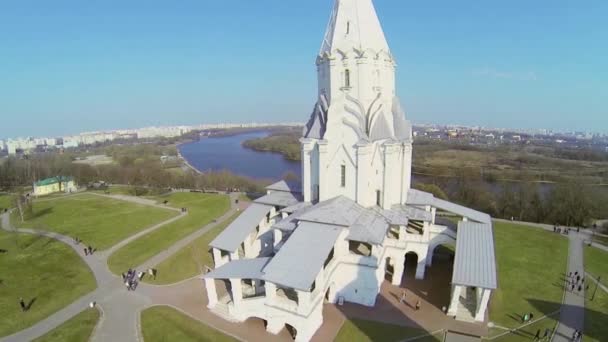 Edificación de la Iglesia de la Ascensión — Vídeo de stock