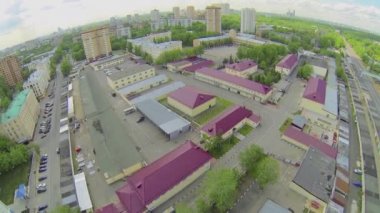 Cityscape ile askeri birlikler garnizon 