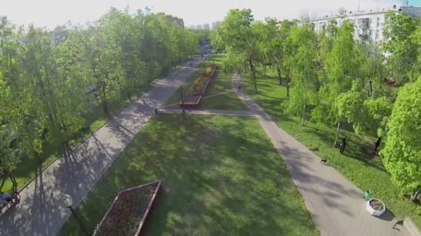 Boulevard do marechal Rokosovsky — Vídeo de Stock