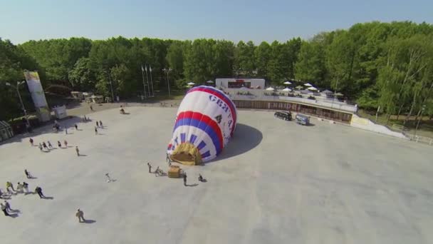 Luftballon aufgeblasen — Stockvideo