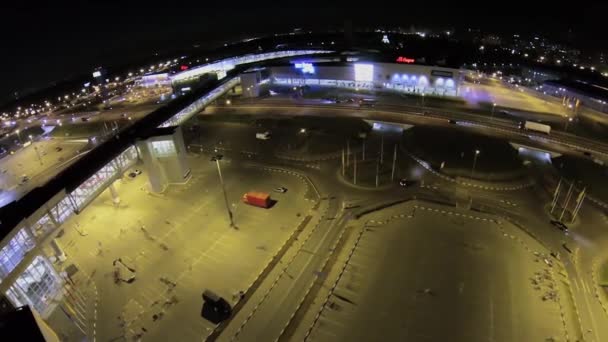 Megalopoli con traffico sull'autostrada Novoryazaskoe — Video Stock