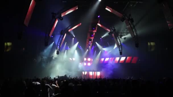 Global Clubbing Gedankenspiele — Stockvideo