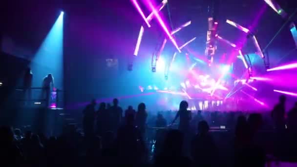 Global Clubbing Gedankenspiele — Stockvideo