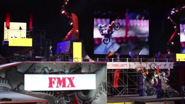Three sport bikers jump — Stock Video