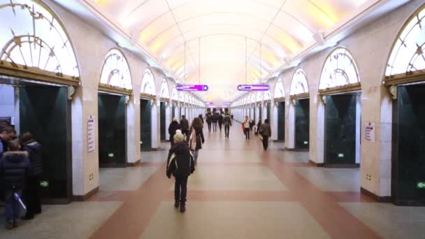 Stanice metra Zvenigorodskaya. — Stock video