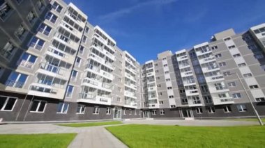 Sixstory apartmanı 