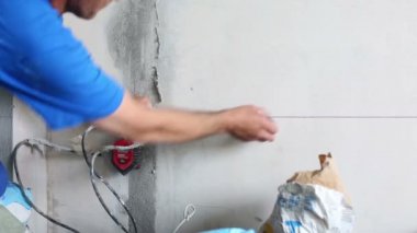 Alt satır işaretleme doğruluğunu denetler