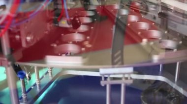 Süt ürünleri paketleme için iş makinesi örneği