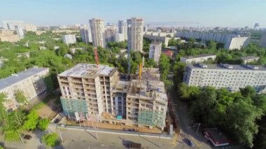 Cityscape Caddesi üzerinde trafik ile