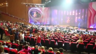 Rus Müzik Ödülü kanalı Rutv'den önce izleyiciler