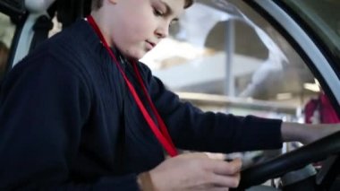 Çocuk arabada Geek piknik Moskova, Rusya.