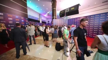 Rus Müzik Ödülü'nde gazeteciler, gazeteciler ve kameramanlar
