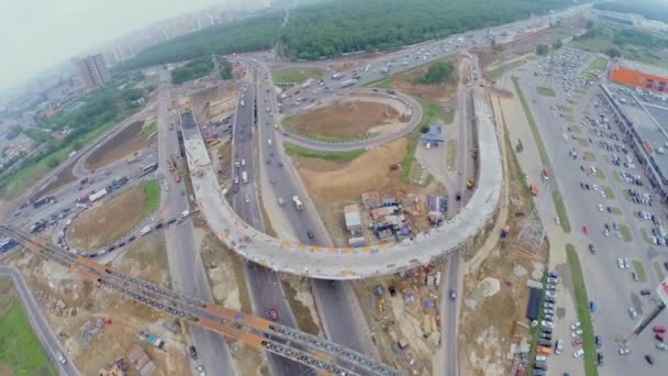 Tráfico de transporte en Beltway — Vídeo de stock