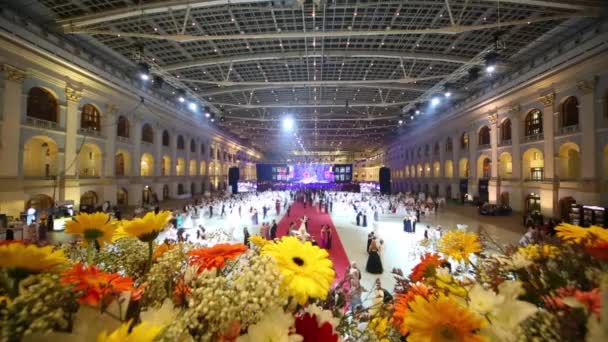 Flores brilhantes e fandango no 11th Viennese Ball — Vídeo de Stock