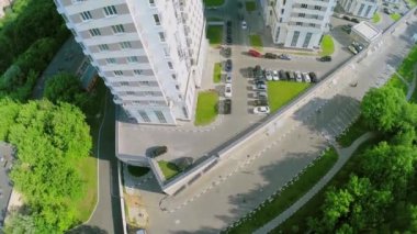  uzun boylu konut evleri