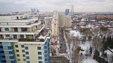 Cityscape geniş Cadde ile için havadan görünümü 