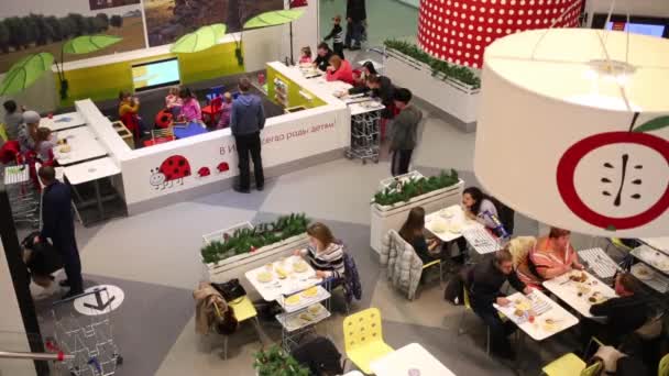 Food court in store of Ikea in Samara — Stock Video