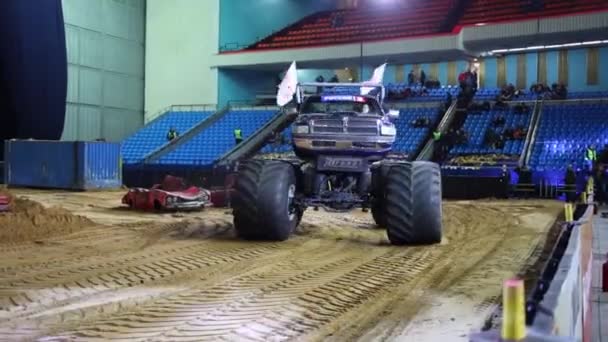 Monster X Tour en el Complejo Deportivo Olímpico — Vídeo de stock