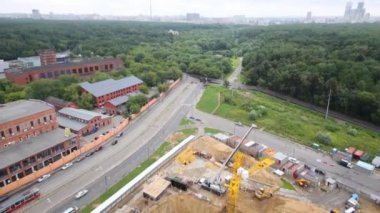 İnşaat alanında park yakınındaki 