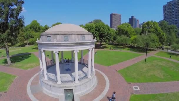 Kiosque à musique Parkman dans le jardin public — Video