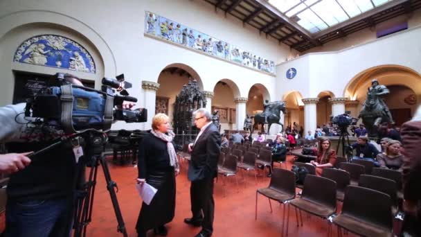 Ceremonia en el Museo Estatal de Bellas Artes — Vídeos de Stock