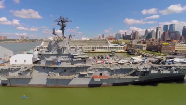 Buque USS Intrepid — Vídeos de Stock