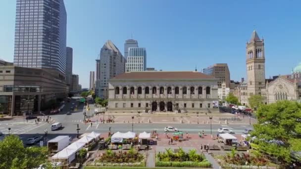 Tráfico de la ciudad en Copley Square — Vídeos de Stock