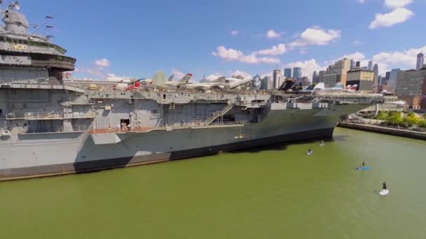 Hangarfartyget Uss Intrepid — Stockvideo