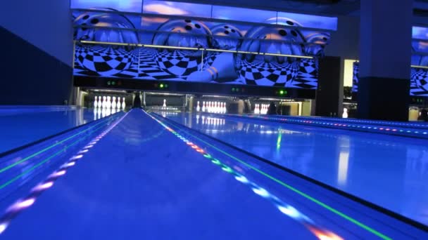 Bowling ruelles dans le hall — Video