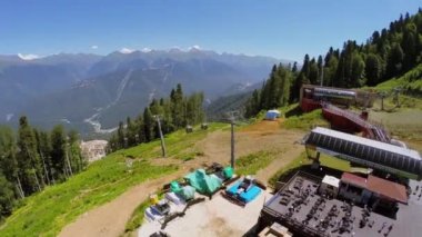 Eğlence alanına göre insanlar yürümek 