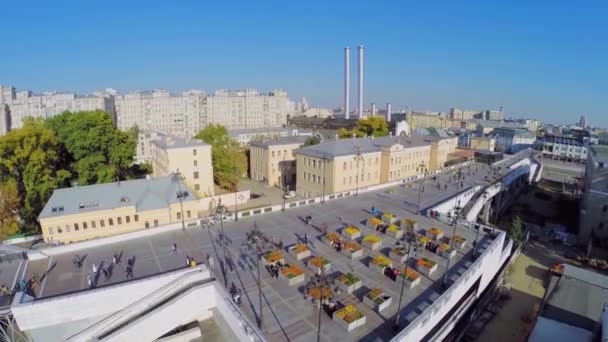 Patriarshiy-brug op het eiland Bulchug — Stockvideo