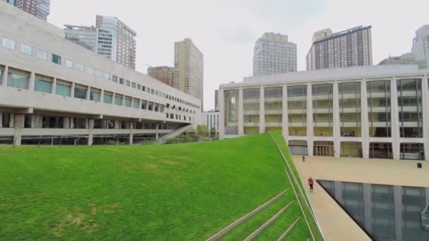 Juilliard School och Avery Fisher Hall — Stockvideo