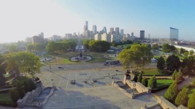 Müze merdiven yakınında Eakins Oval