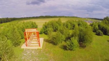 Harikalar Diyarı Parkı kamp yakınındaki sanat nesnesi