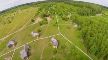 Harikalar Diyarı Parkı evlerde yaz 