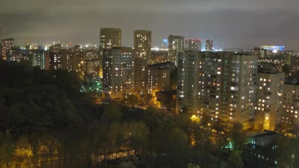 V Moskvě v pozdě večer — Stock video
