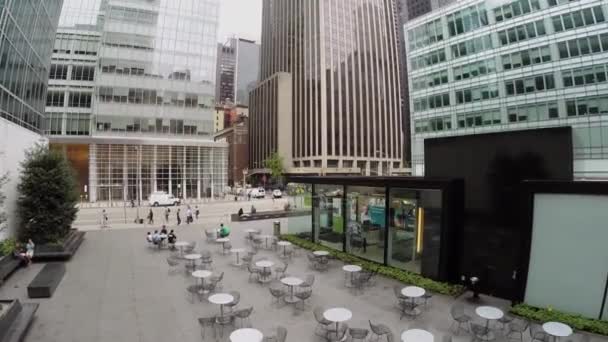 Café op Sixth Avenue — Stockvideo