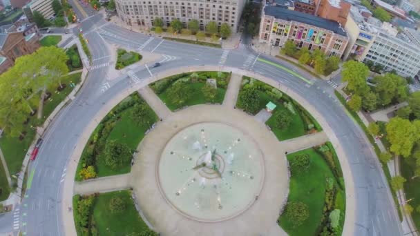 Logan Square avec fontaine Swann à Philadelphie — Video