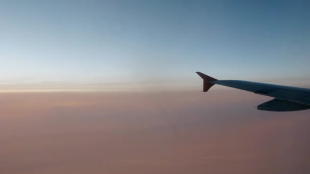 View of clouds and planes wing — Stock Video