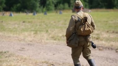 Sovyet askeri alanda yürüyüş