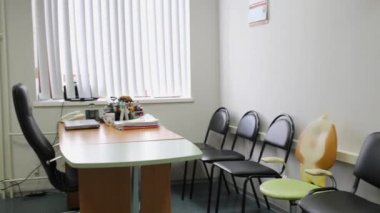 Neuropathologist odada tıp Enstitüsü'nde işyeri