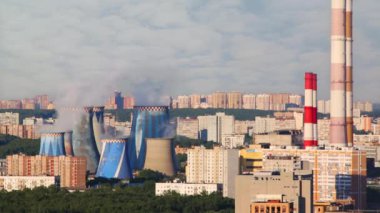 Duman bacalar yükselir