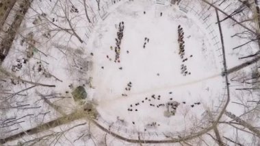 Zırh insanlarda iki satır