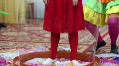 Kolaylaştırıcı yapar büyük sabun köpüğü