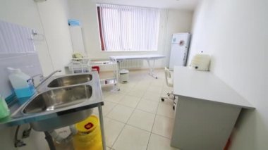 Tıp mobilyası ve hastane ekipmanları ile işlem odası