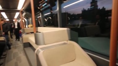 Sergi şehir ulaşım metroda insanlarda 