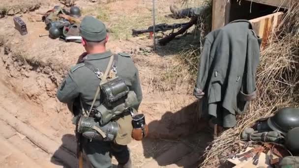 Man dressed as German soldier — Stock Video