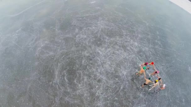 Young men and women in underwear circling — Stock videók