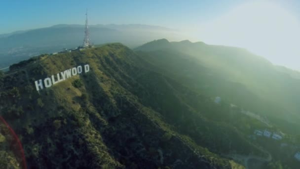 Panorama Mount Lee s nápis Hollywood — Stock video