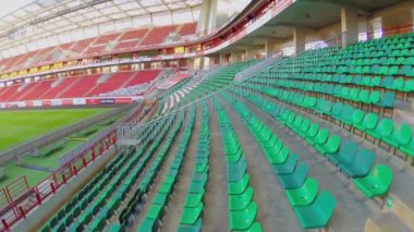 Lokomotif futbol stadyumunda boş tribünler 